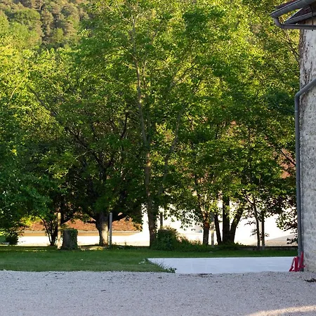 Du Vieux Moulin Buxieres-sur-Arce